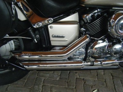 Uitlaat.JPG (65.69 KiB) 464 keer bekeken Uitlaat.JPG