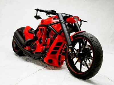 Herschaalde kopie van PORSCHE-CUSTOM-CHOPPER-motorcycles-16727521-1024-768.jpg